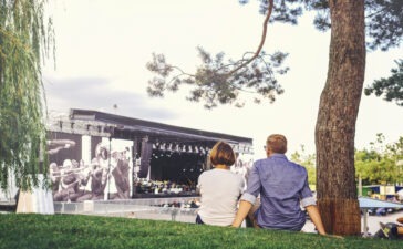 Helge Schneider, Atze Schröder, Bülent Ceylan u.v.m.: Vorhang auf für "Sommerlachen in der Autostadt"