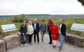 Royaler Besuch im fränkischen Weinanbaugebiet