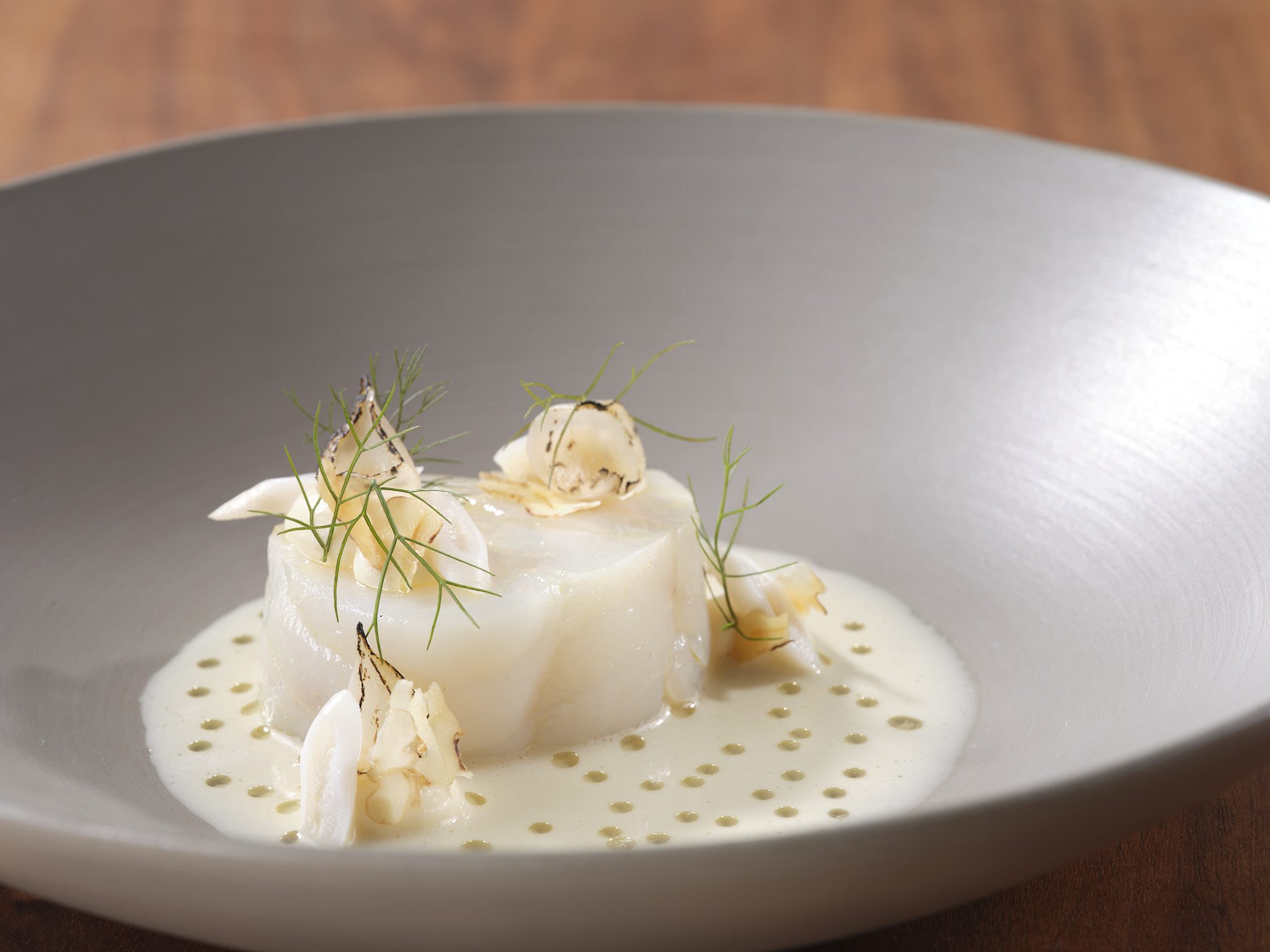 Patrick Mahler – ausgezeichnet mit zwei Michelin-Sternen und 18 Gault&Millau Punkten – ist ein Visionär der kulinarischen Kunst ©Park Hotel Vitznau.