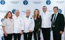 Von links nach rechts: Claudine Pépin, Küchenchef Eric Barale, Küchenchef Jacques Pépin, Giada De Laurentiis, Küchenchef Alexis Quaretti, Frank A. Del Rio
