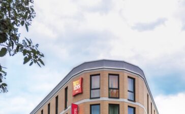 Investhotel Gruppe: Stadthonig vom Dach des ibis Hotel Konstanz