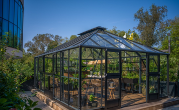 Einstimmen auf grüne Spitzengastronomie: Das neue Green House des Marburger Esszimmers © VILA VITA Marburg