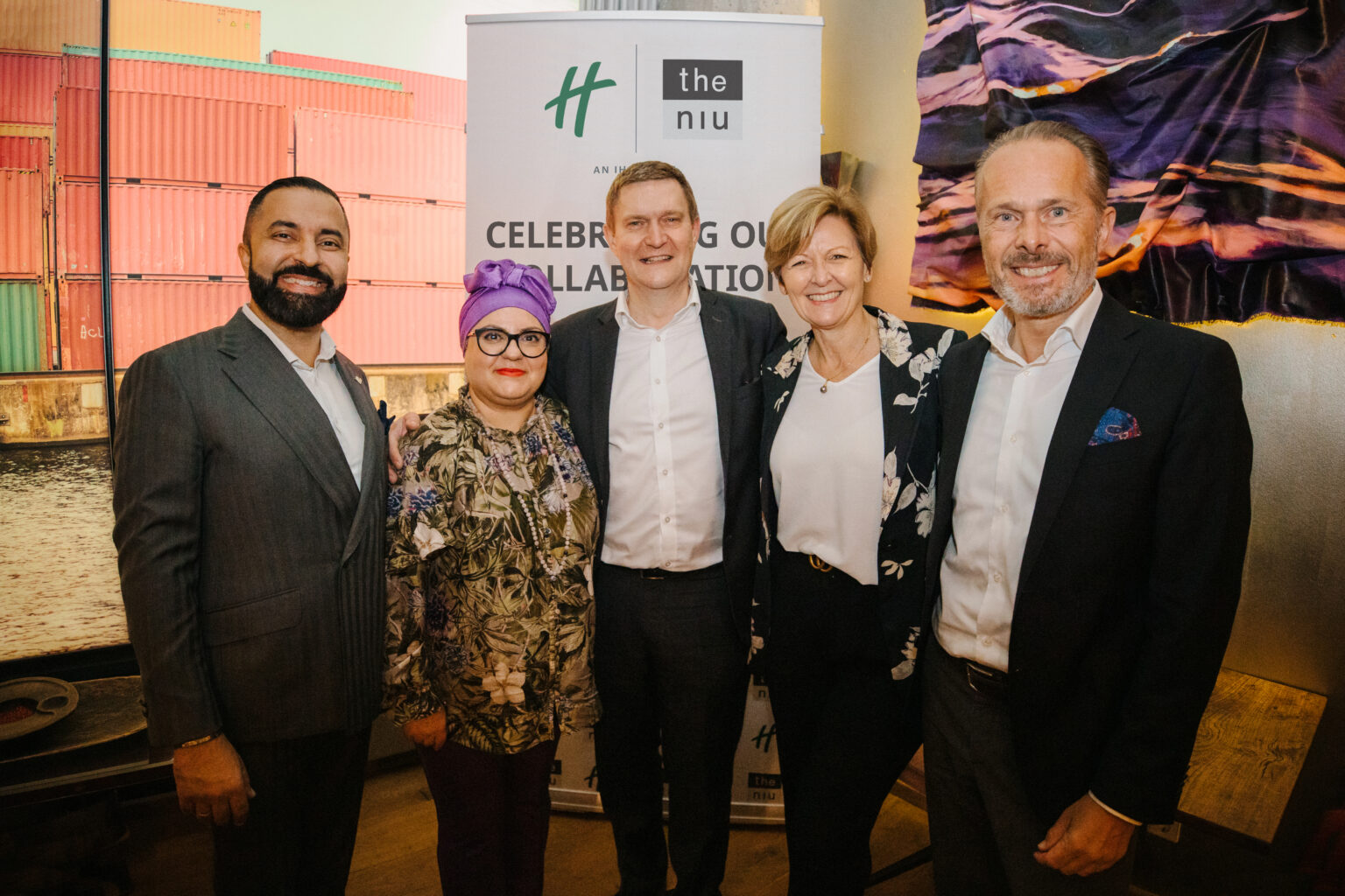 NOVUM Hospitality und IHG feiern 30 erfolgreich eröffnete Holiday Inn – the niu Hotels