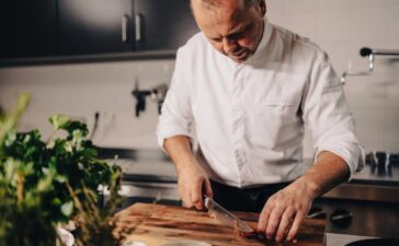Geheimtipp VALSEGG Eggile - Gourmettempel in exklusivem Chaletdorf