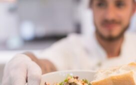 Im Januar bringen die Küchenteams der WISAG eine Vielfalt veganer Gerichte auf die Teller.