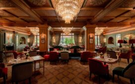 Das Grand Restaurant im Gstaad Palace glänzt stilvoll-elegant in neuem Kleid. © Gstaad Palace