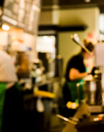 Gastro Mindestlohn steigt 2026