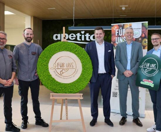 Verleihung des Nachhaltigkeitssiegels im EAT