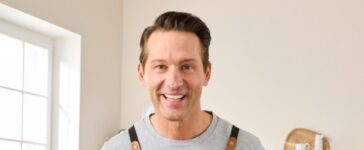 Sternekoch Alexander Kumptner präsentiert die neue CROFTON Kochkollektion.