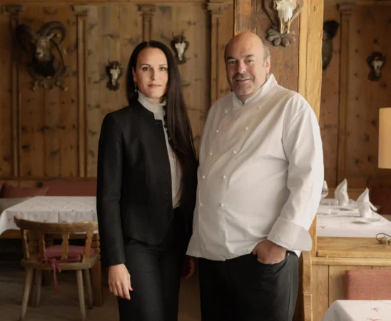 General Managerin Eva Herrmann und Küchenleiter Frédéric Kempf